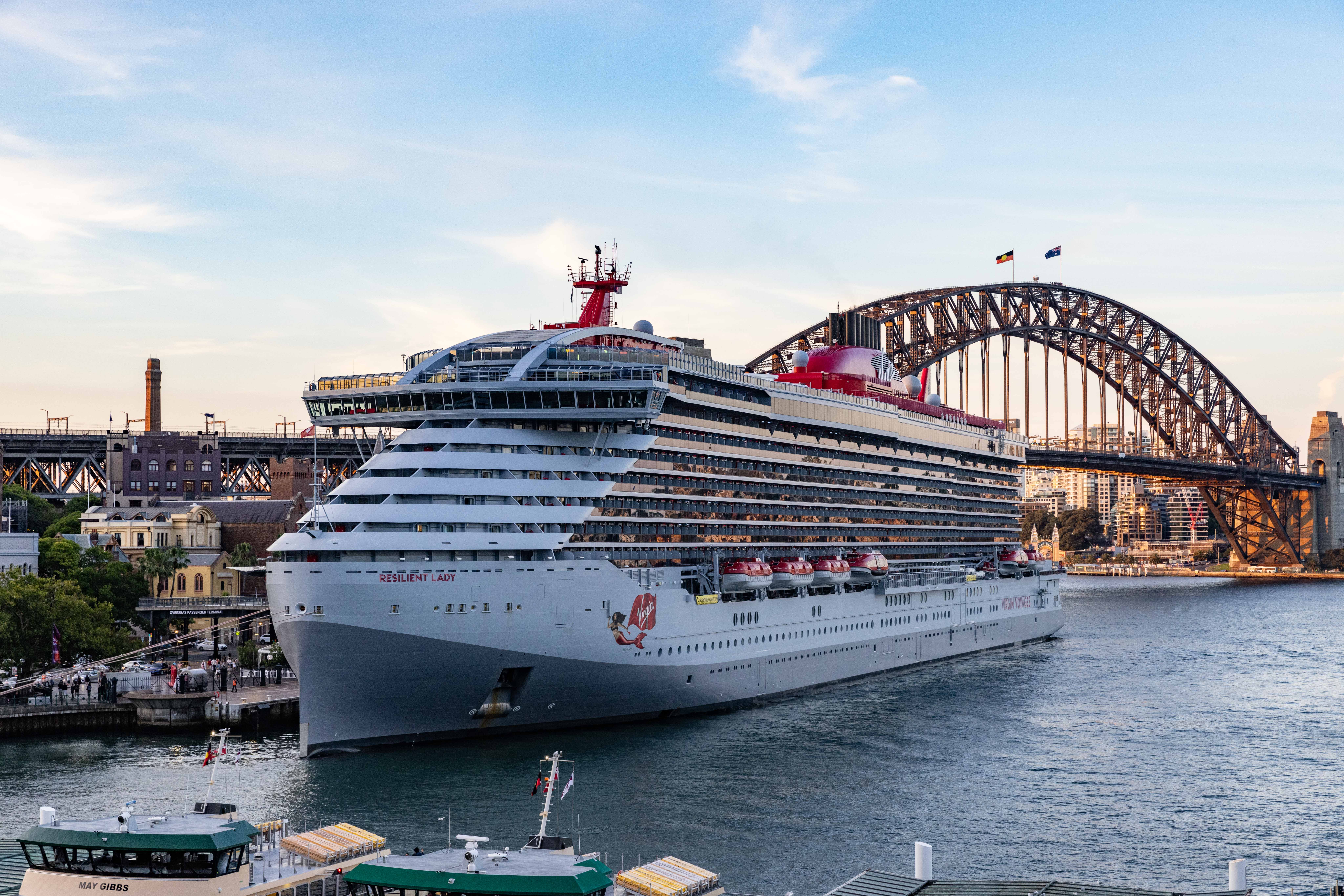 cruiseship